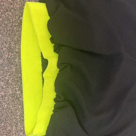 Zara black and neon Cropped shirt - Picture 6 of 7